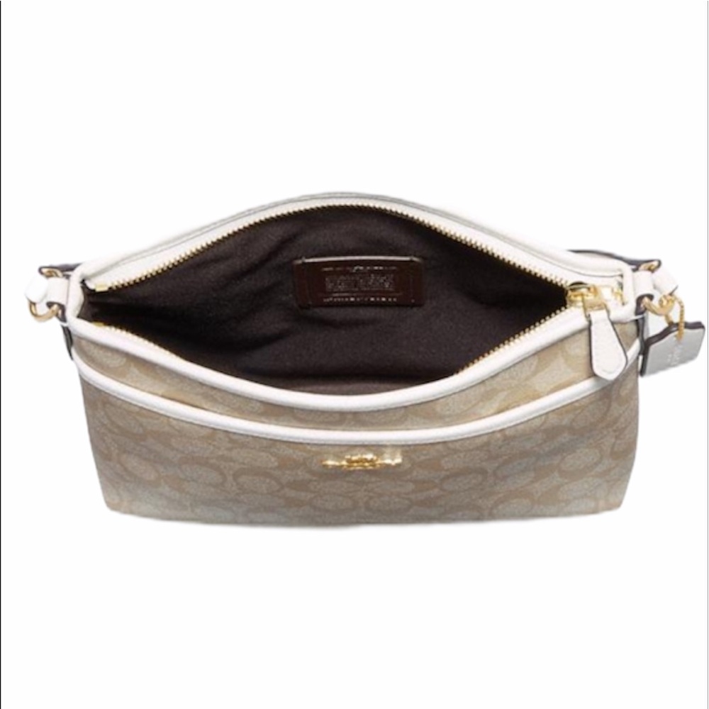 Sold🚫Coach File Crossbody In Signature Canvas - Picture 9 of 9